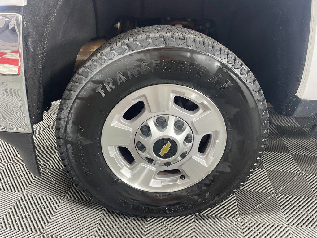 Used 2019 Chevrolet Silverado 2500 LT w/ Z71 Package, Off-Road AWD/4WD image 11