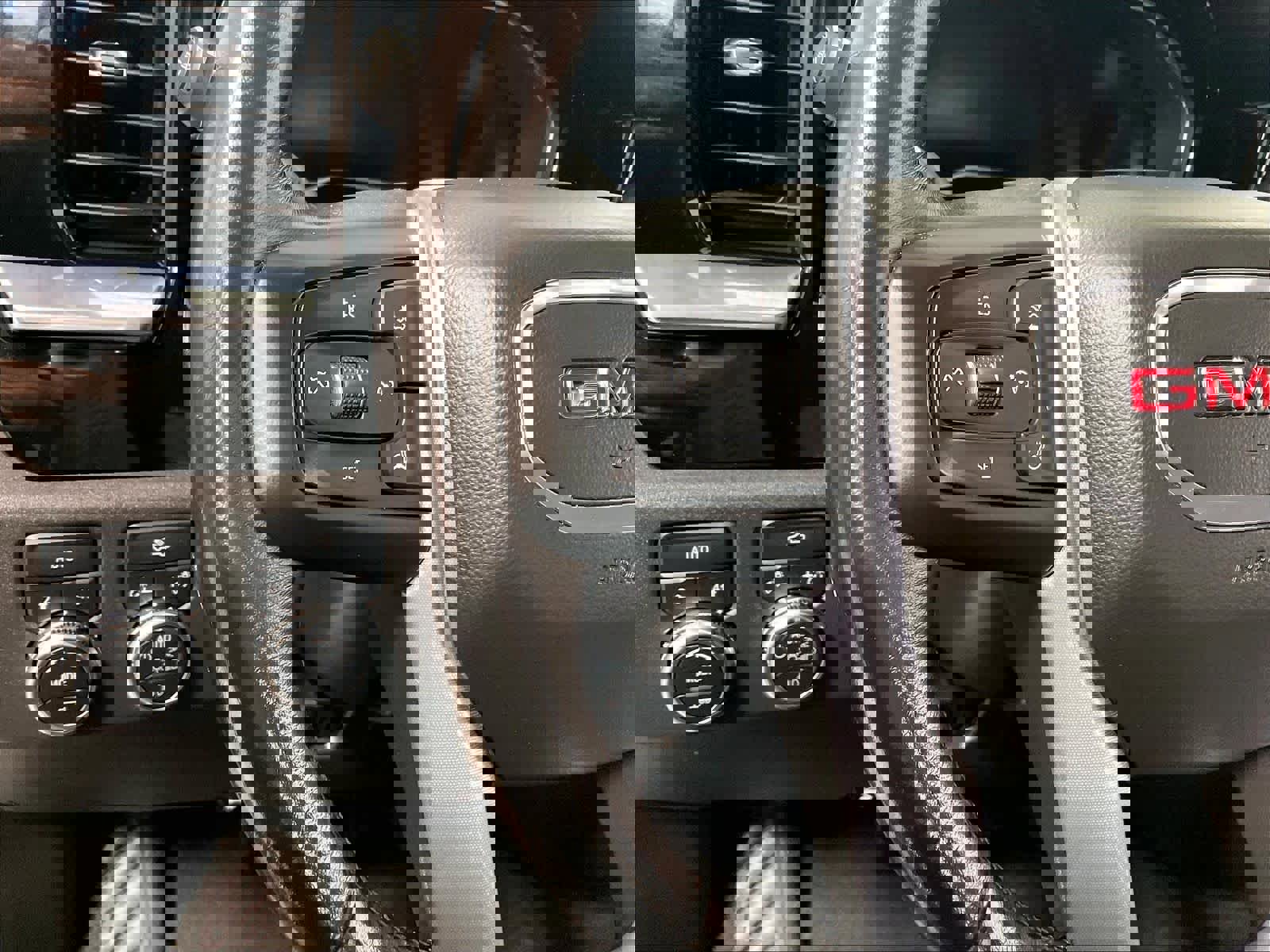 Used 2022 GMC Sierra 1500 Elevation image 22