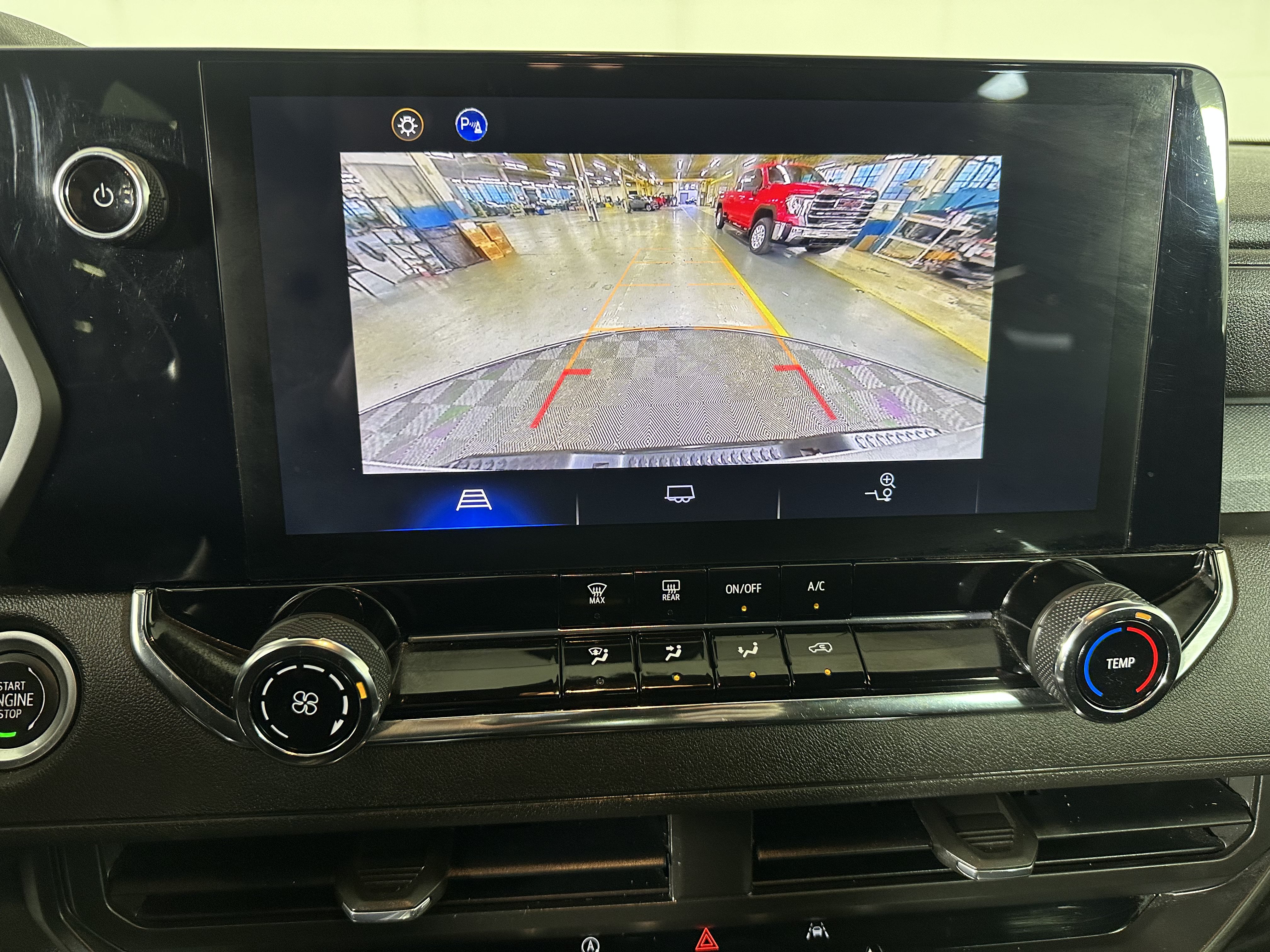 Used 2023 Chevrolet Colorado W/T w/ Safety Package AWD/4WD image 18