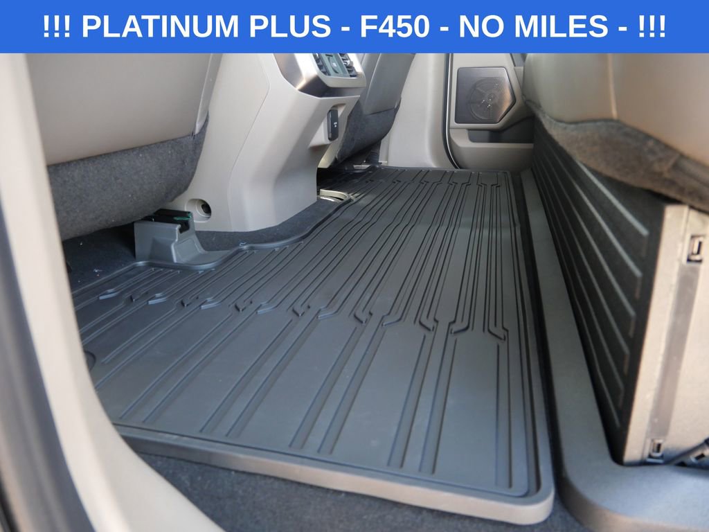 Used 2026 Ford F450 Platinum w/ Platinum Plus Package image 16