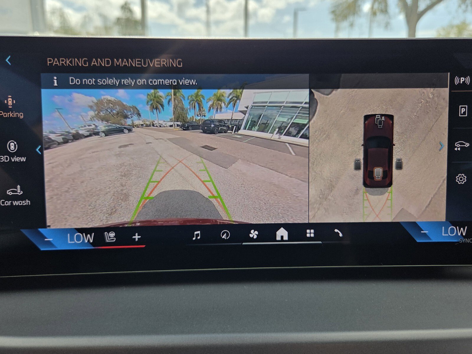 Certified 2025 BMW 230i Coupe image 24