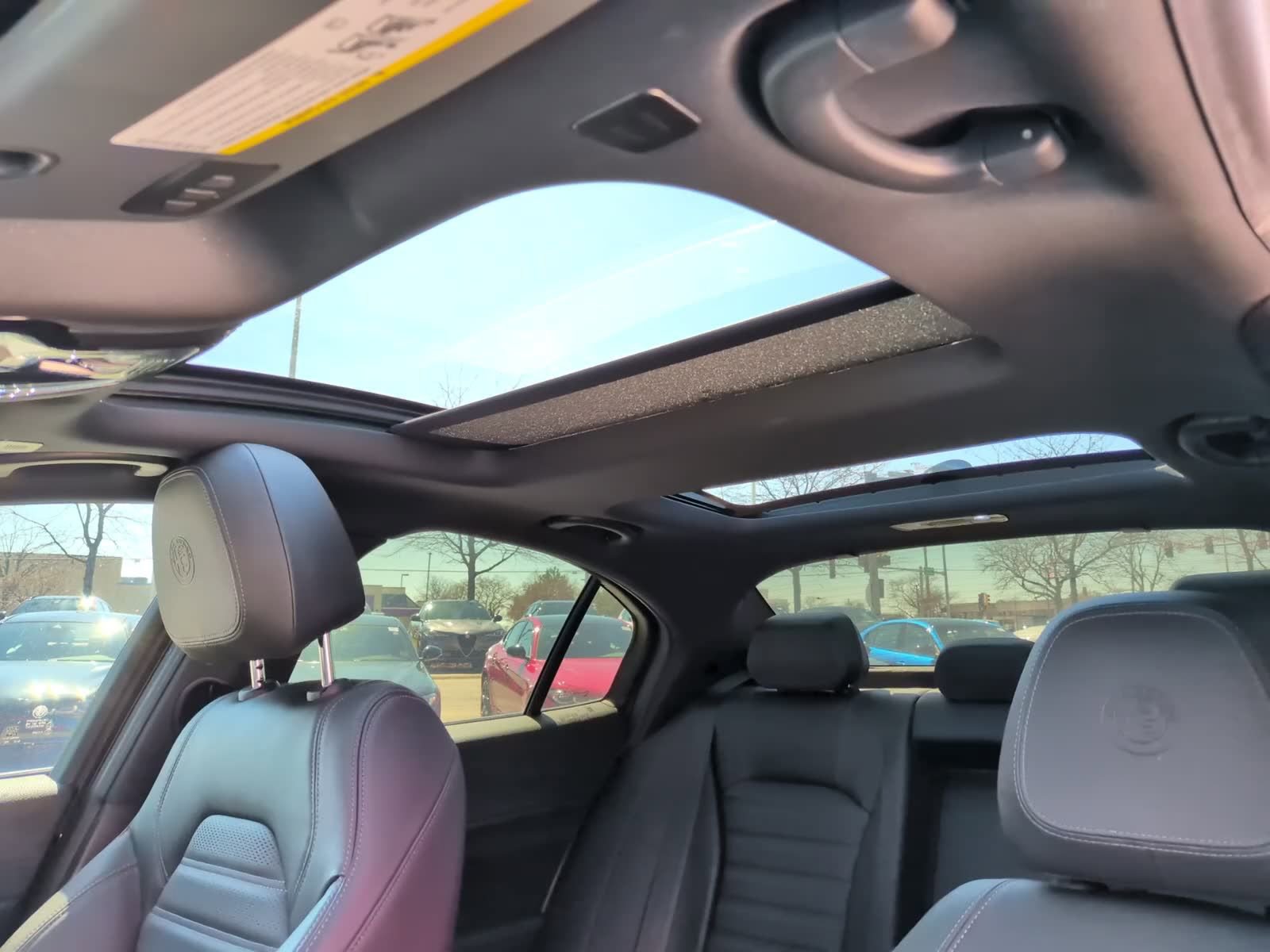 Used 2024 Alfa Romeo Giulia Veloce image 33