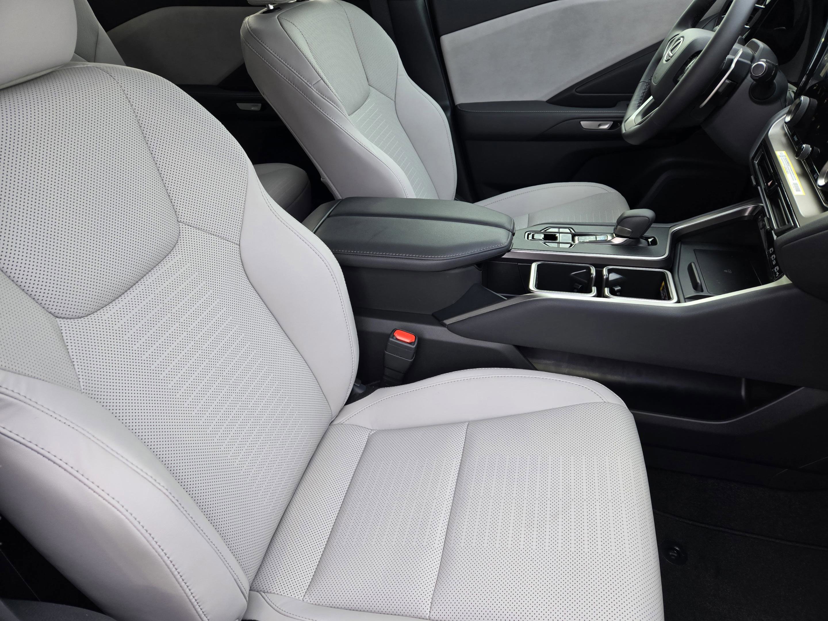 New 2026 Lexus TX 350 AWD image 9