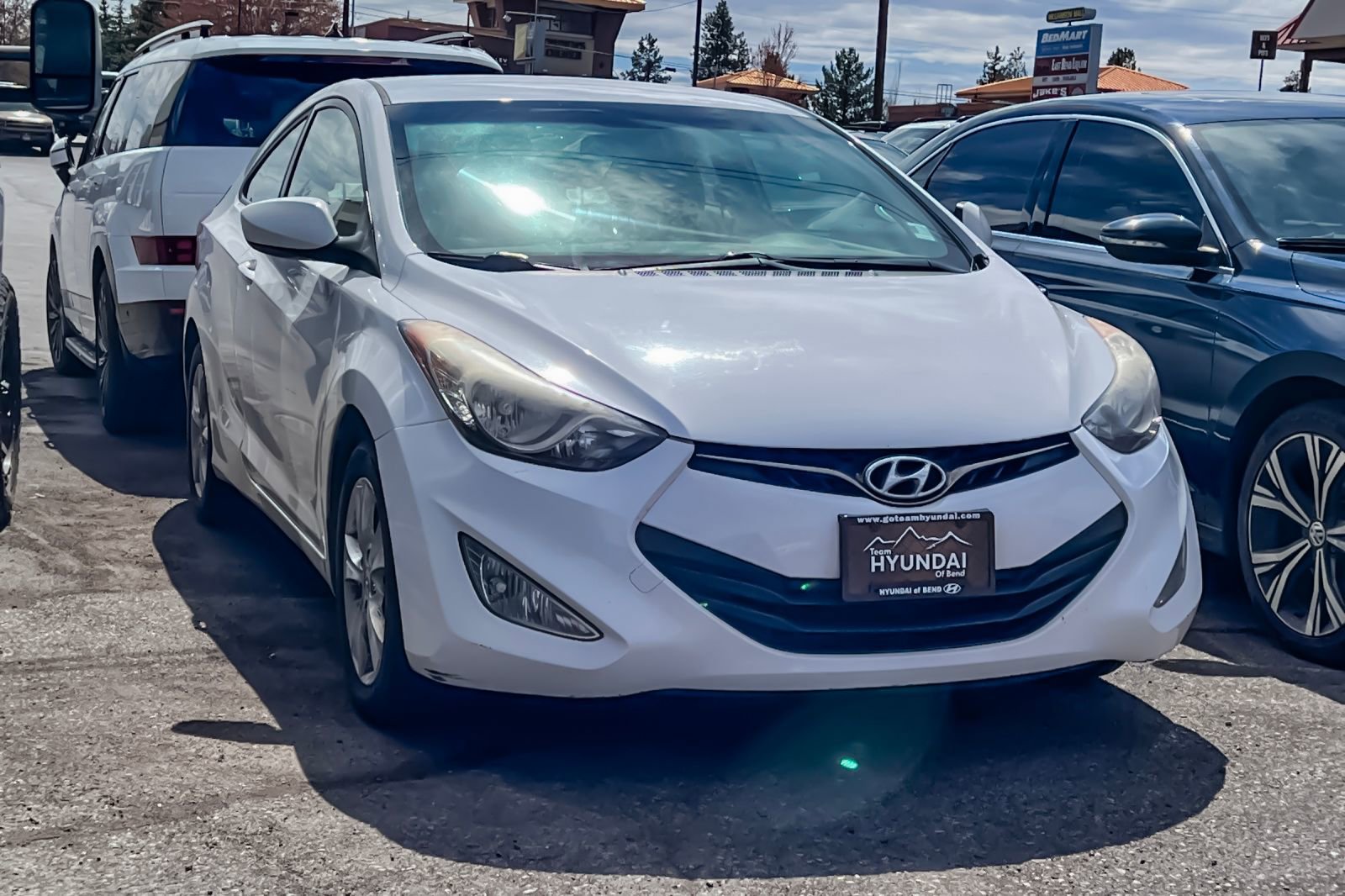 Used 2013 Hyundai Elantra video 2