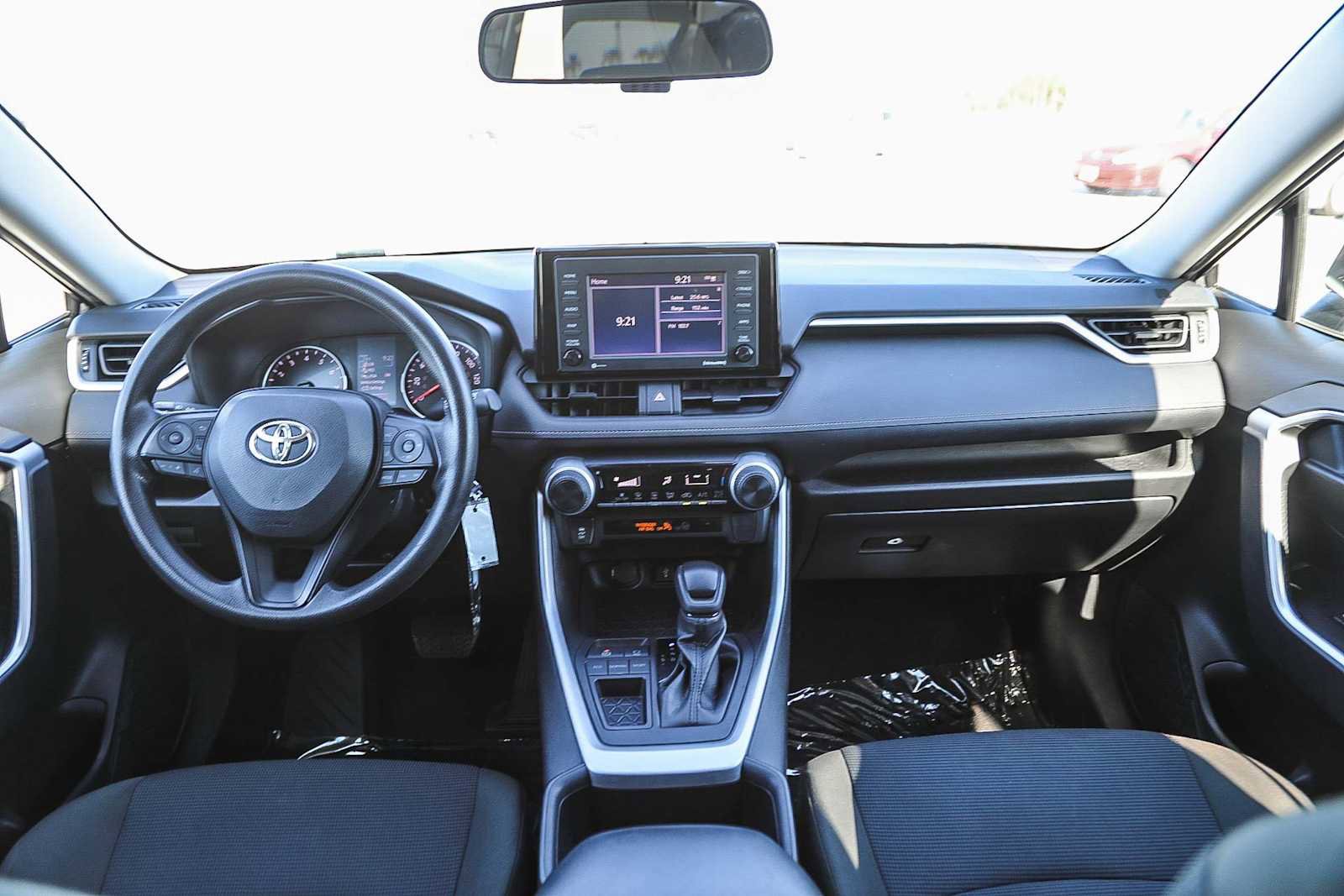 Certified 2022 Toyota RAV4 LE image 13