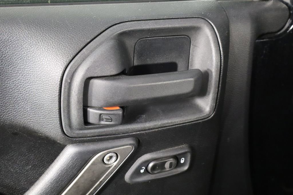 Used 2013 Jeep Wrangler Sport image 22