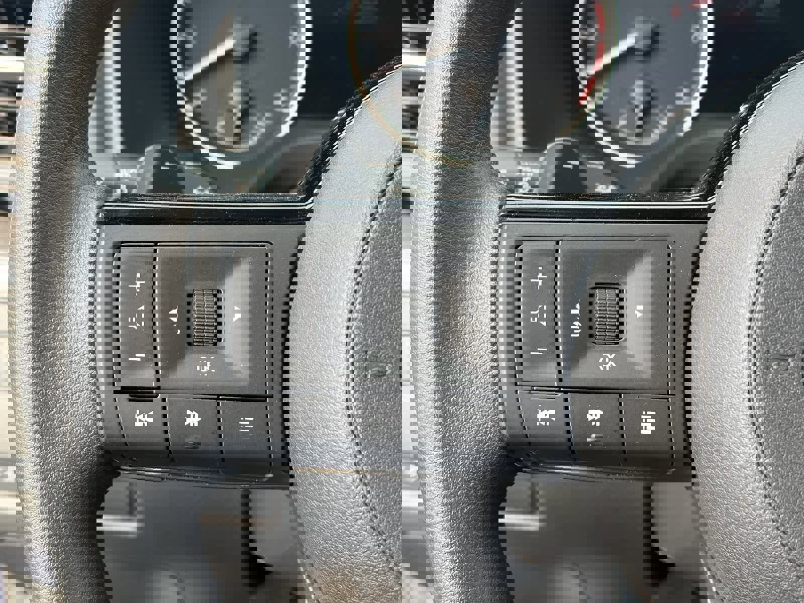 Certified 2023 Nissan Rogue SV image 20