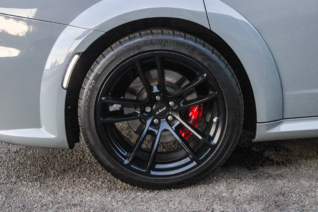 Used 2022 Dodge Charger SRT Hellcat w/ Carbon/Suede Interior Package RWD image 12