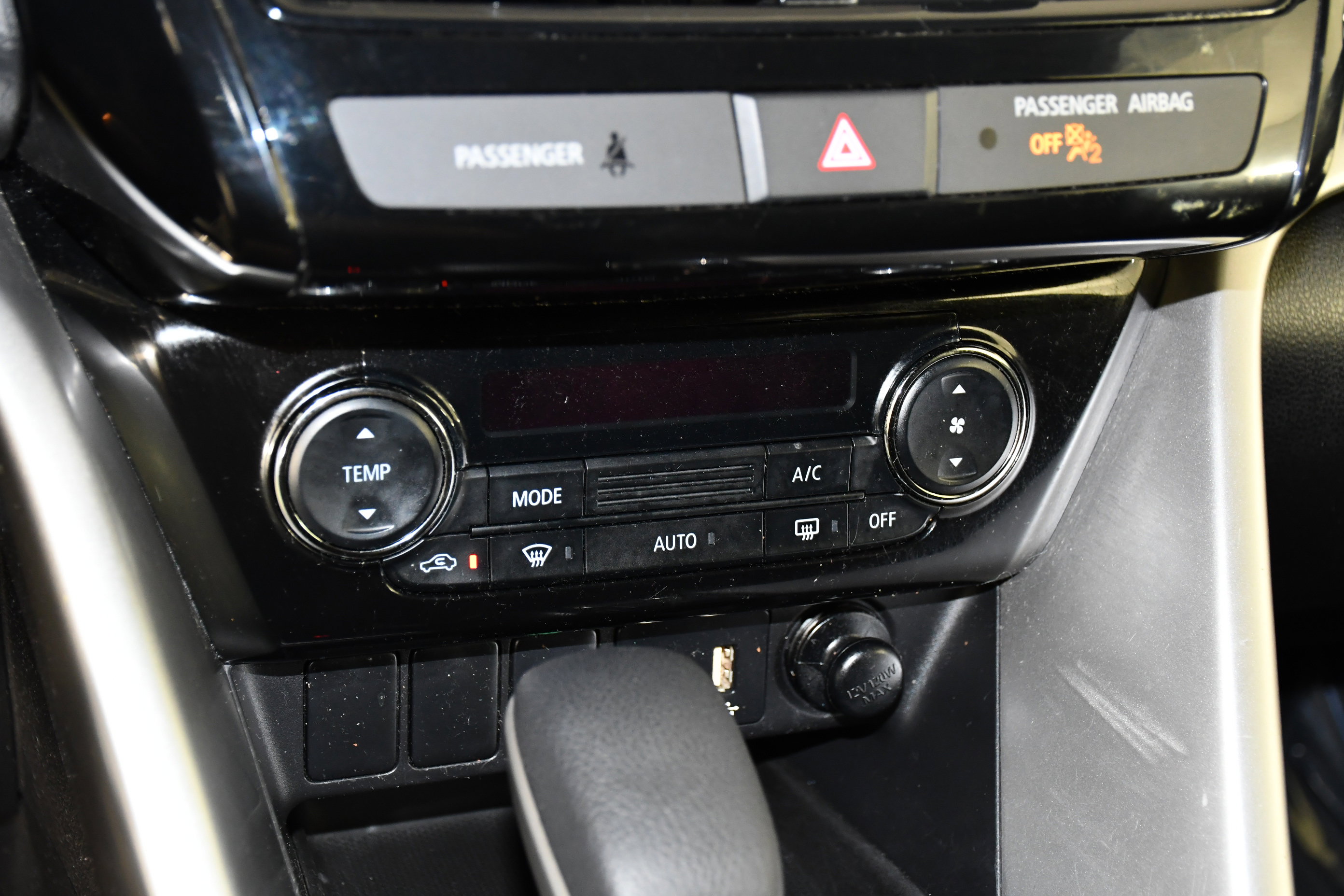 Used 2023 Mitsubishi Eclipse Cross LE AWD/4WD image 28