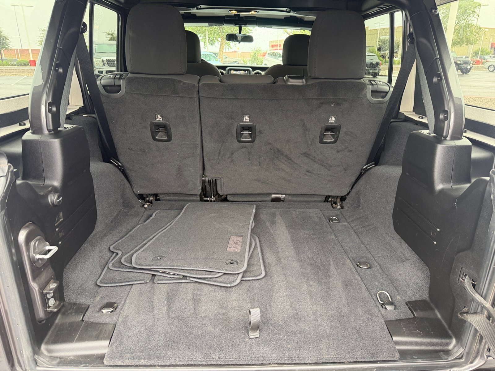 Used 2019 Jeep Wrangler Unlimited Sport S AWD/4WD image 27