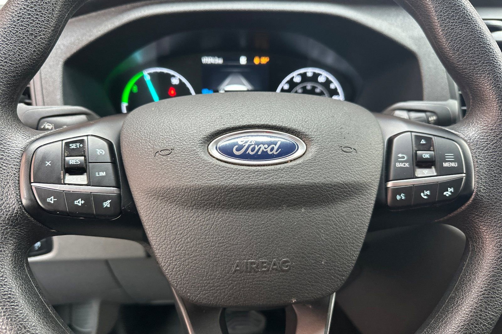 Used 2023 Ford E-Transit Medium Roof w/ Load Area Protection Package image 28