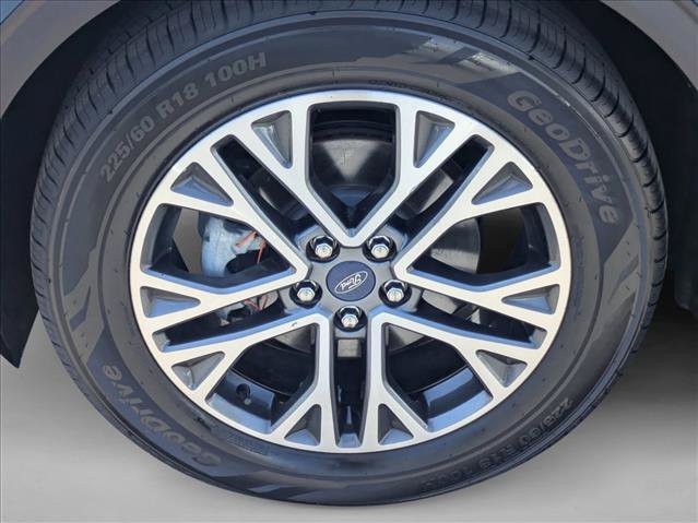 Used 2020 Ford Escape SEL FWD image 24