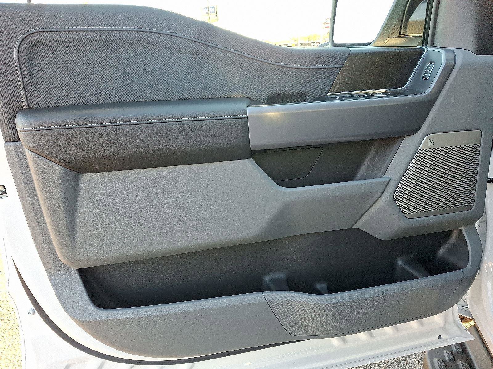 New 2025 Ford F150 Lightning Flash image 9