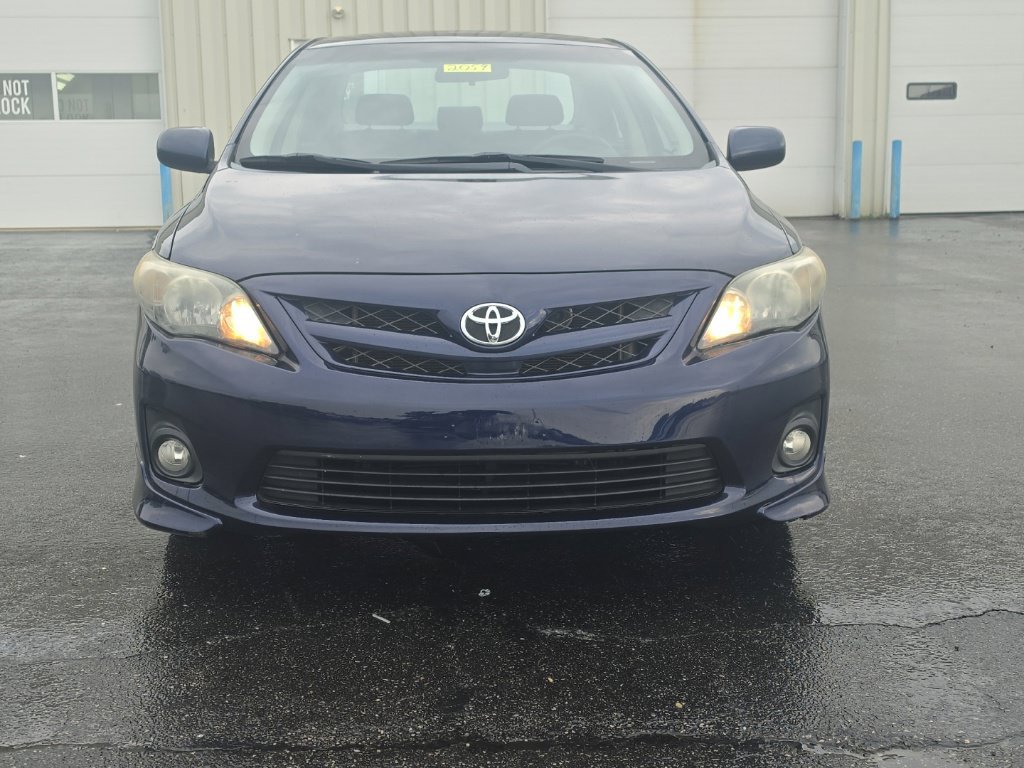 Used 2013 Toyota Corolla S FWD image 2