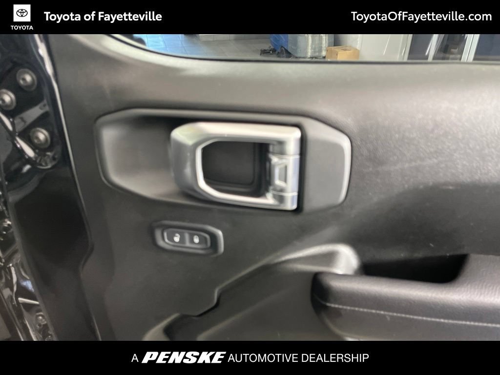 Used 2024 Jeep Wrangler Unlimited Sport AWD/4WD image 20