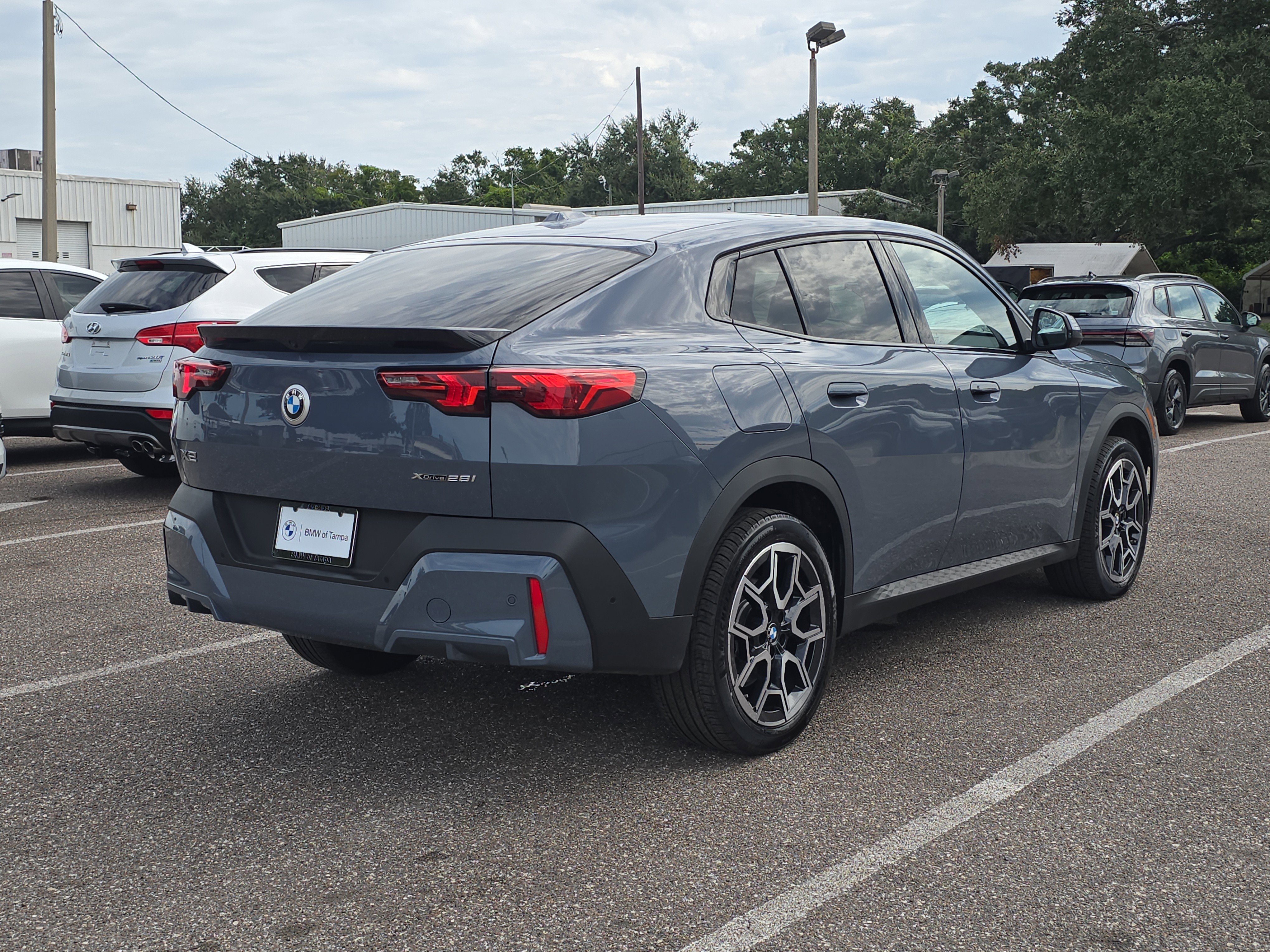 Used 2025 BMW X2 xDrive28i image 5