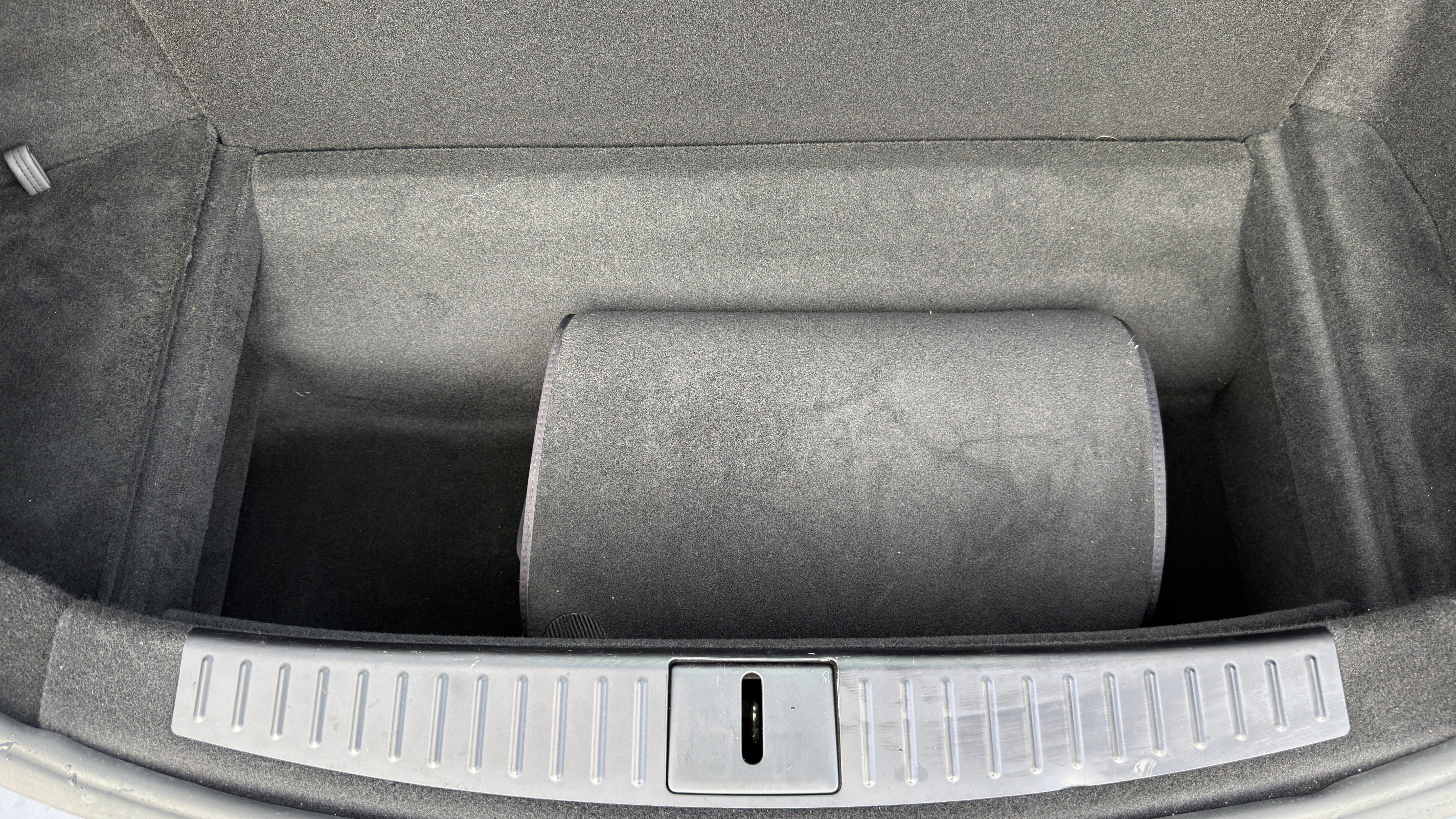 Used 2022 Tesla Model S Plaid image 37