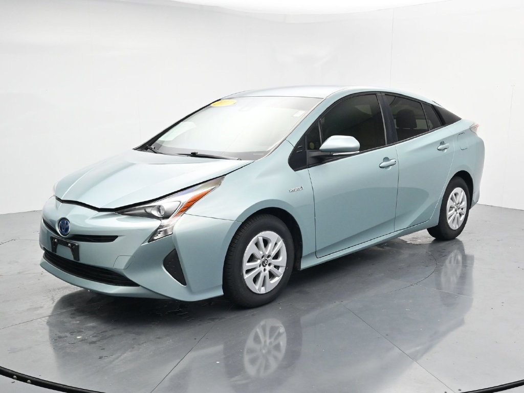 Used 2017 Toyota Prius Two FWD image 4