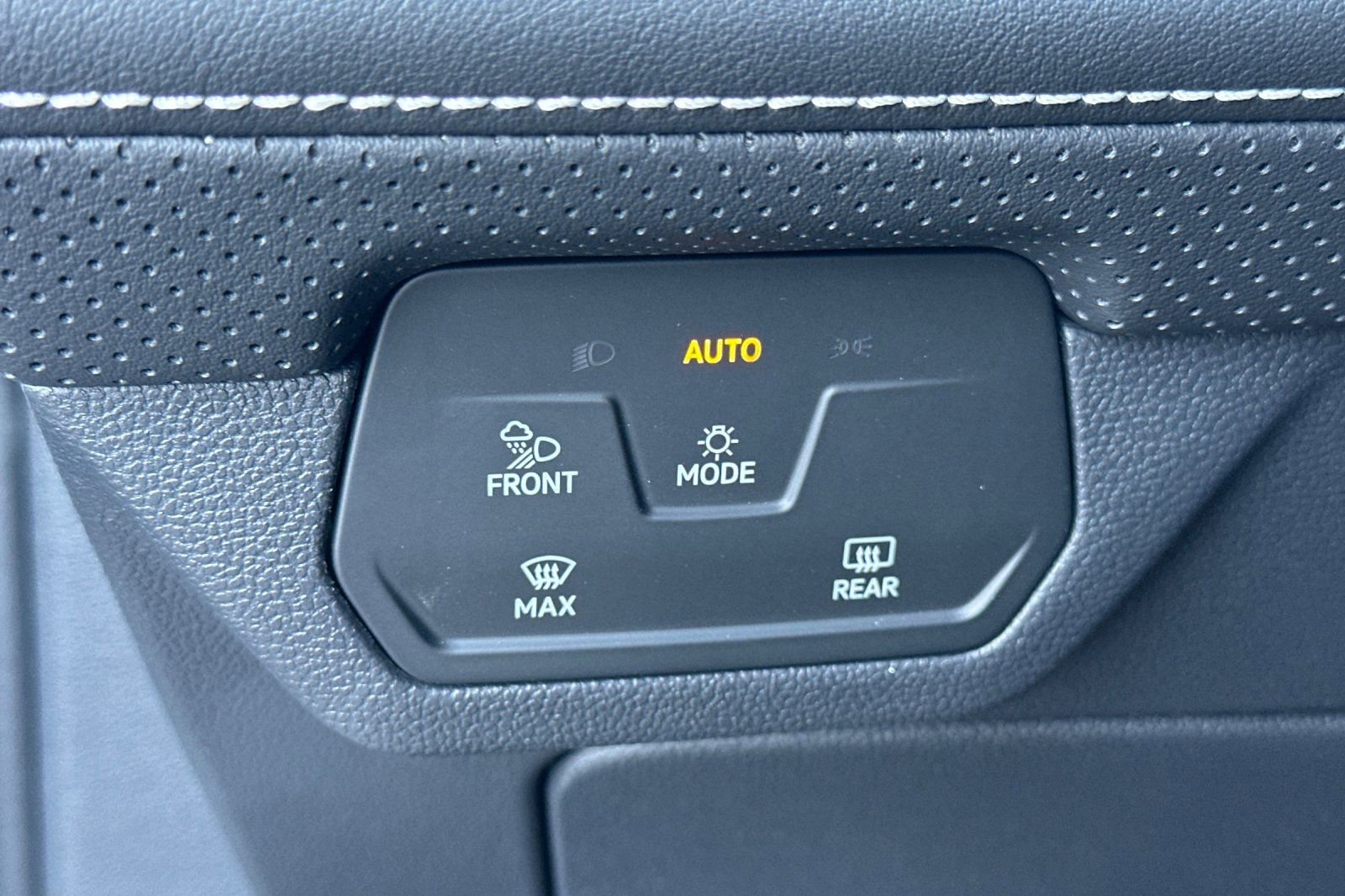 New 2026 Volkswagen Atlas SEL Premium R-Line image 29