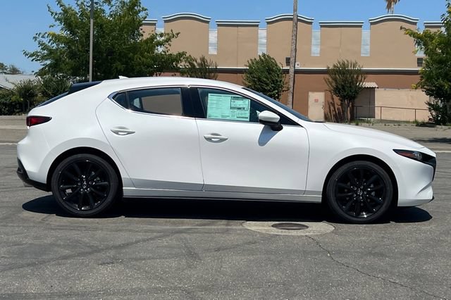 New 2026 MAZDA MAZDA3 2.5 S Hatchback w/ Premium Pkg FWD image 3
