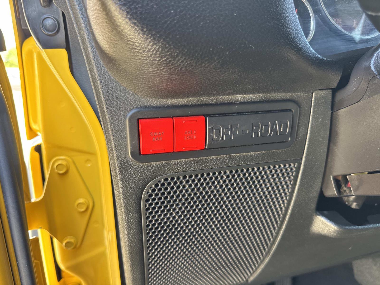 Used 2015 Jeep Wrangler Unlimited Rubicon image 20