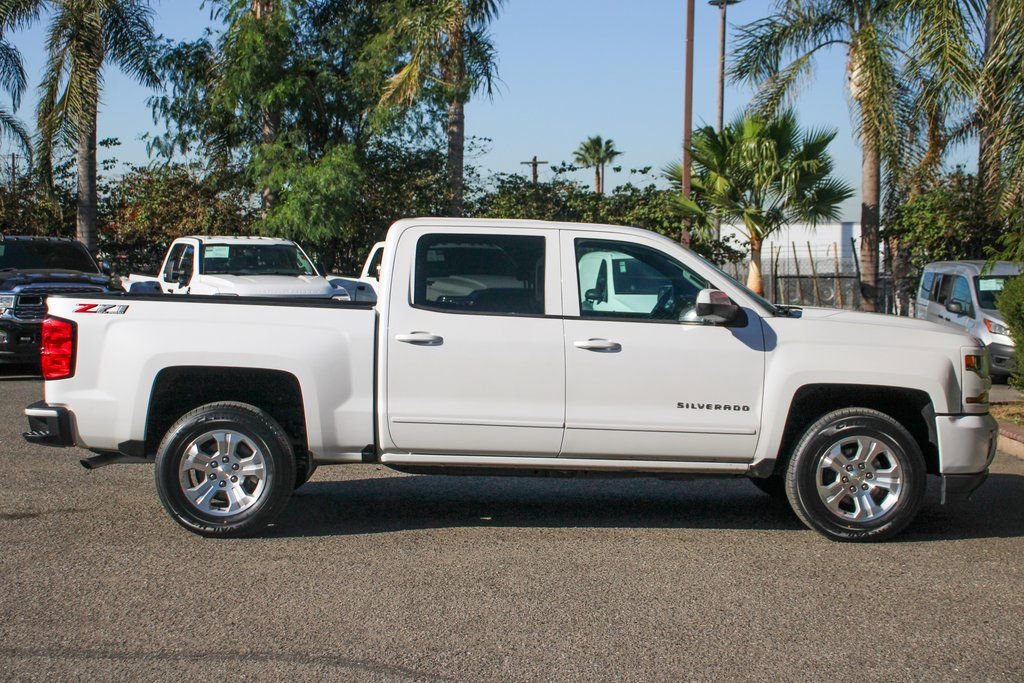 Used 2018 Chevrolet Silverado 1500 LT w/ All Star Edition AWD/4WD image 10