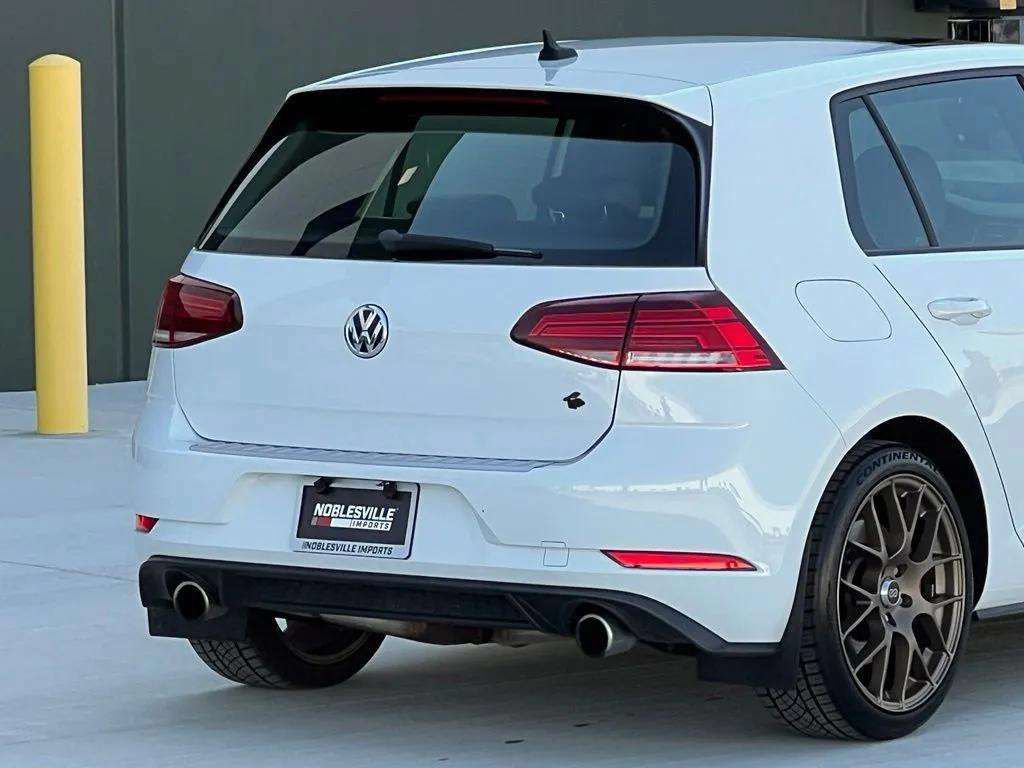 Used 2020 Volkswagen GTI SE FWD image 33