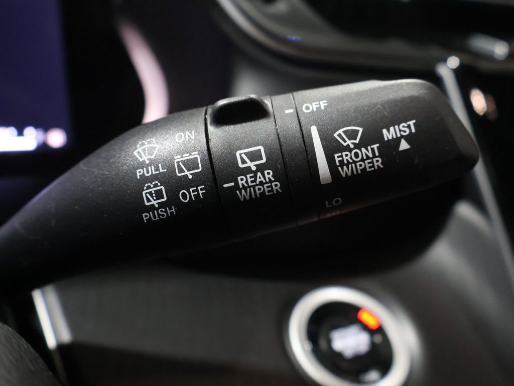 Used 2024 Jeep Grand Cherokee L Altitude image 42