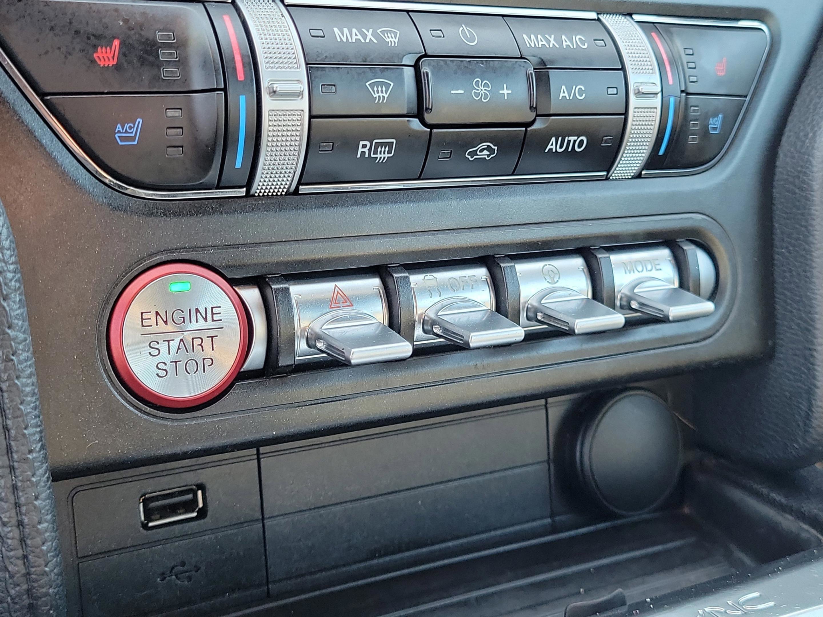 Used 2020 Ford Mustang Premium image 25