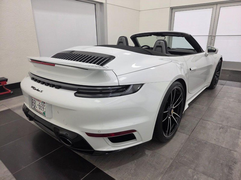 Used 2025 Porsche 911 Turbo AWD/4WD image 7