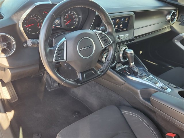 Used 2020 Chevrolet Camaro LT image 2