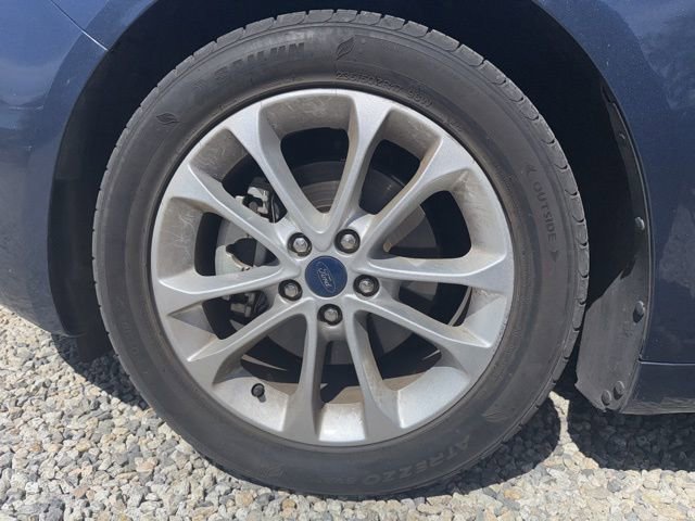 Used 2019 Ford Fusion SE image 7