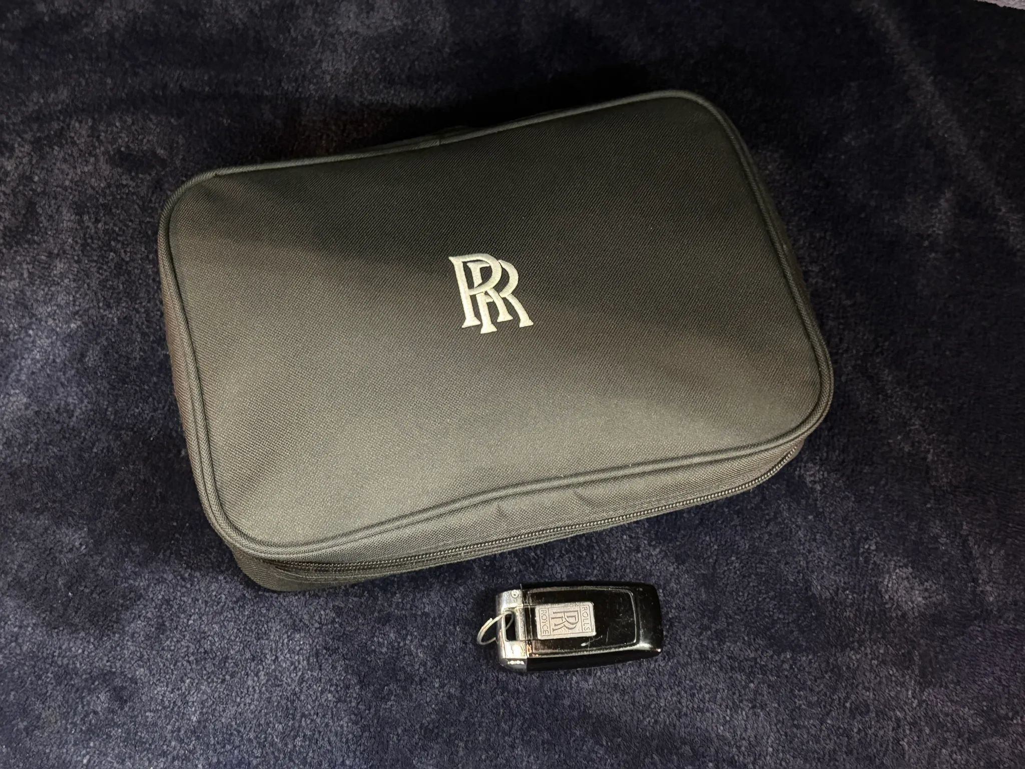 Used 2017 Rolls-Royce Dawn RWD image 82