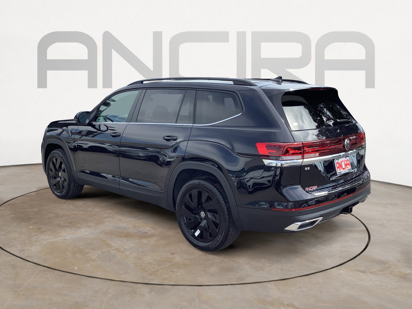 New 2026 Volkswagen Atlas SE image 6