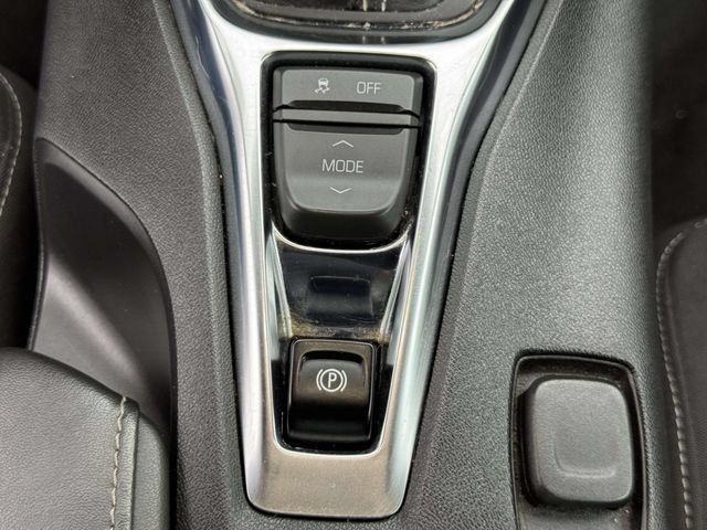 Used 2022 Chevrolet Camaro LT RWD image 37