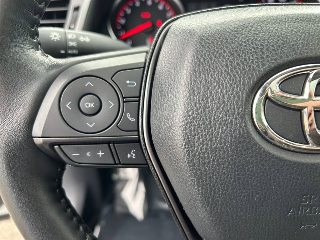 Used 2023 Toyota Camry XSE w/ Navigation Package image 17