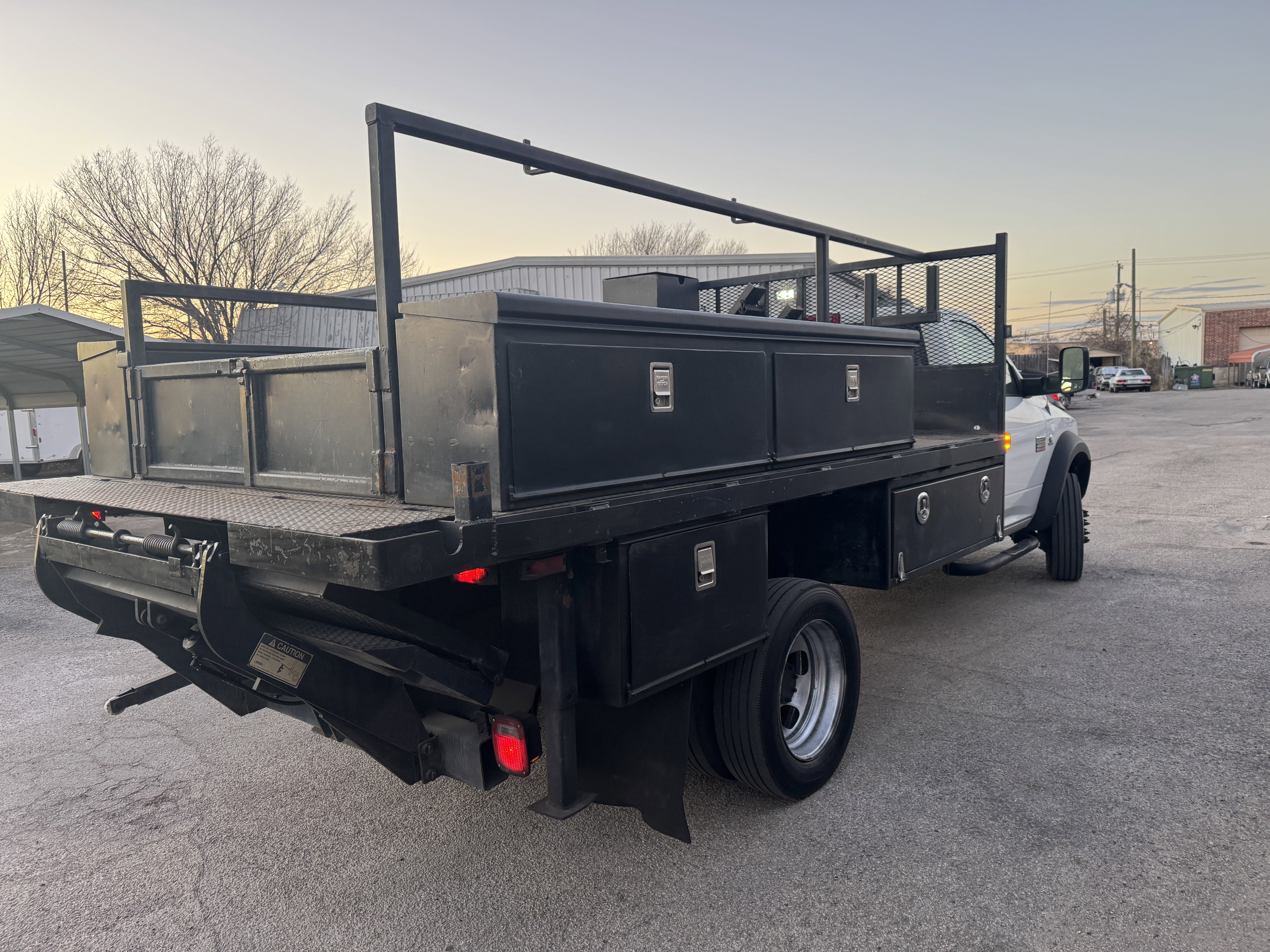 Used 2012 RAM 4500 Tradesman w/ ST Decor Group image 5