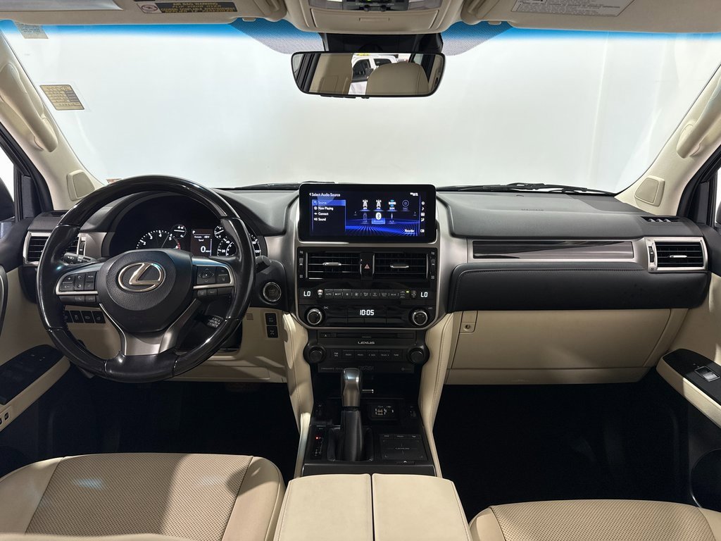 Used 2022 Lexus GX 460 Premium w/ Premium Plus Package image 2