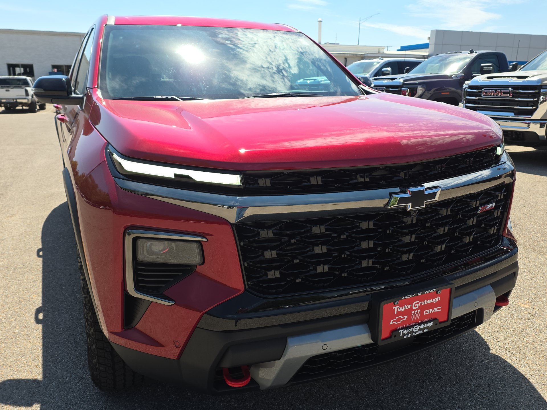 New 2026 Chevrolet Traverse Z71 w/ Enhanced Driving Package AWD/4WD image 11