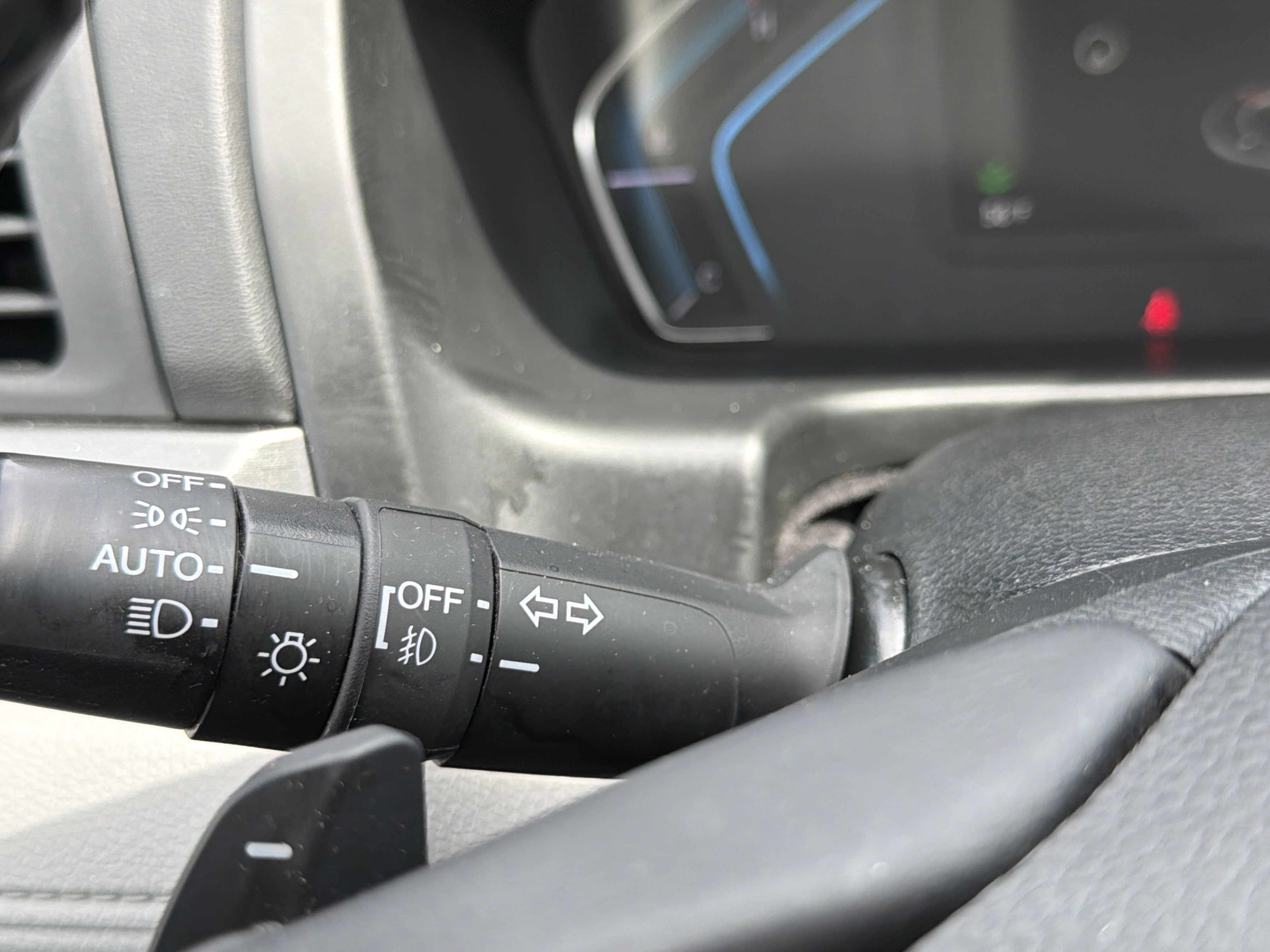 Used 2020 Honda Odyssey Elite image 42
