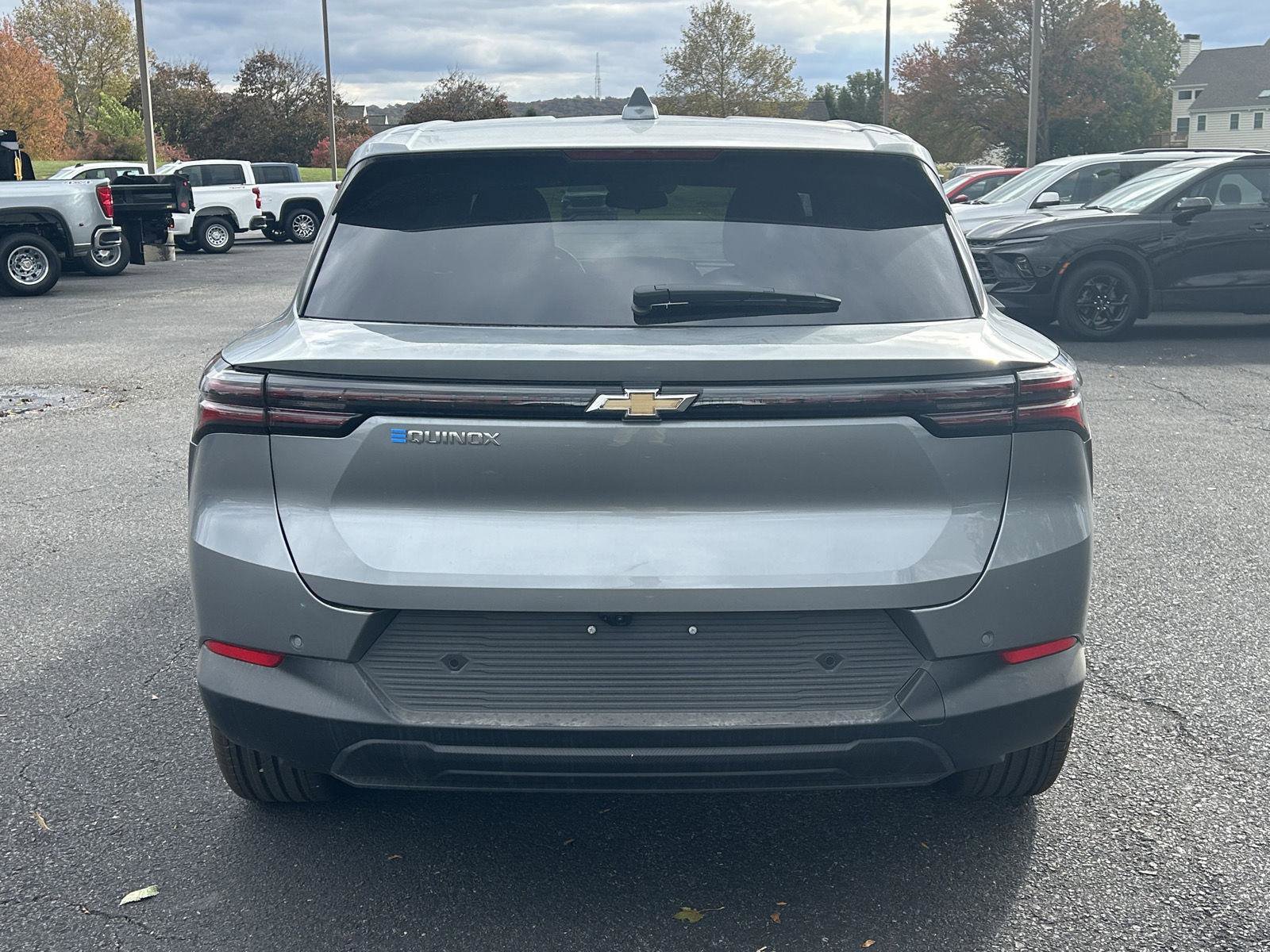 New 2026 Chevrolet Equinox EV LT image 10