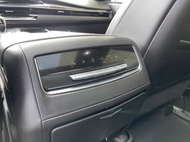 Used 2021 Cadillac Escalade Sport w/ Heavy-Duty Trailer Package AWD/4WD image 15