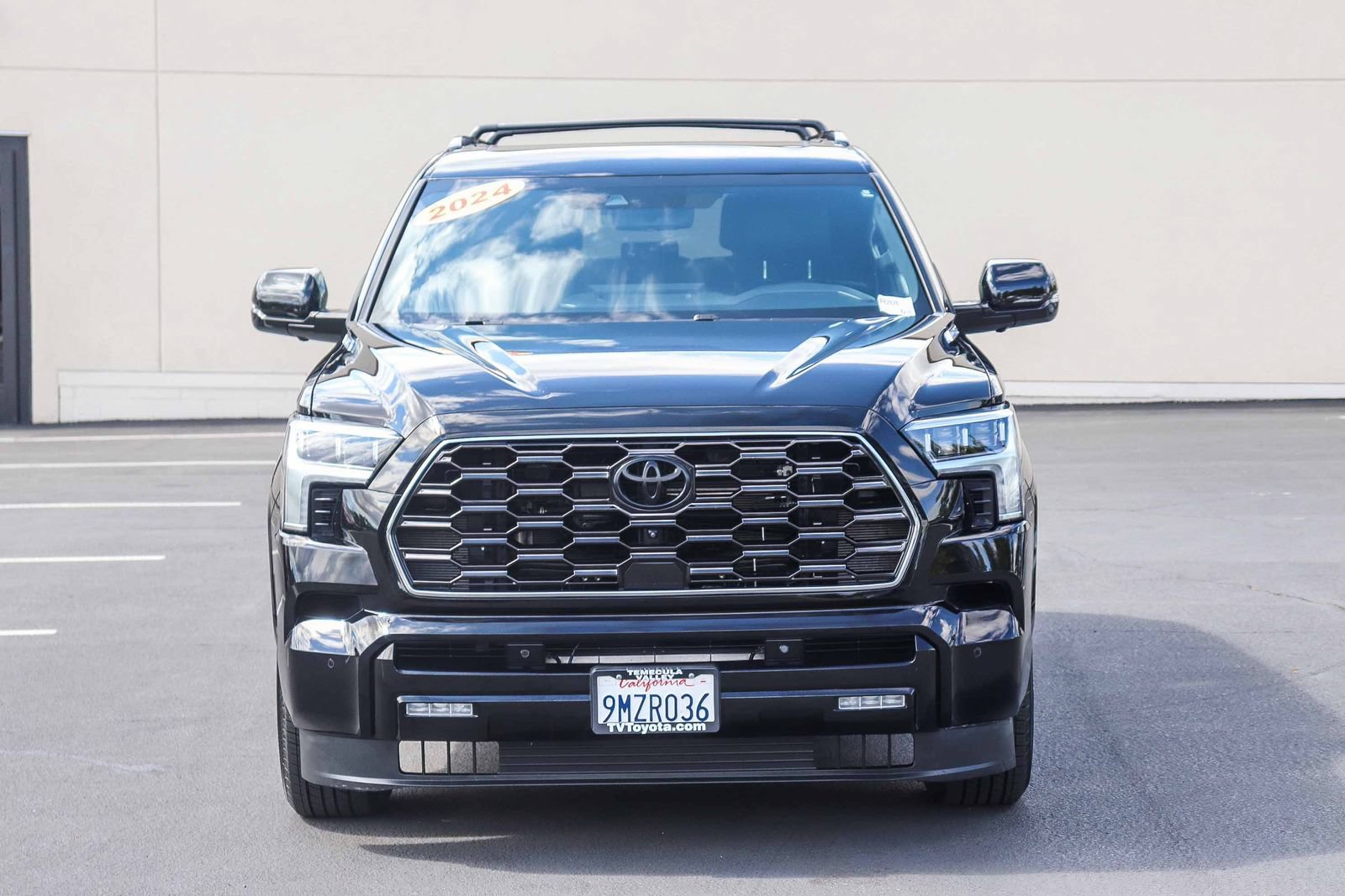 Certified 2024 Toyota Sequoia Platinum AWD/4WD image 2