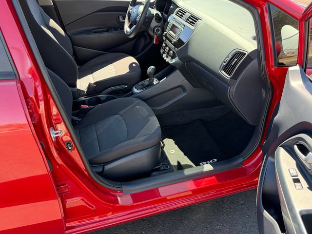 Used 2017 Kia Rio LX w/ Power Package FWD image 23