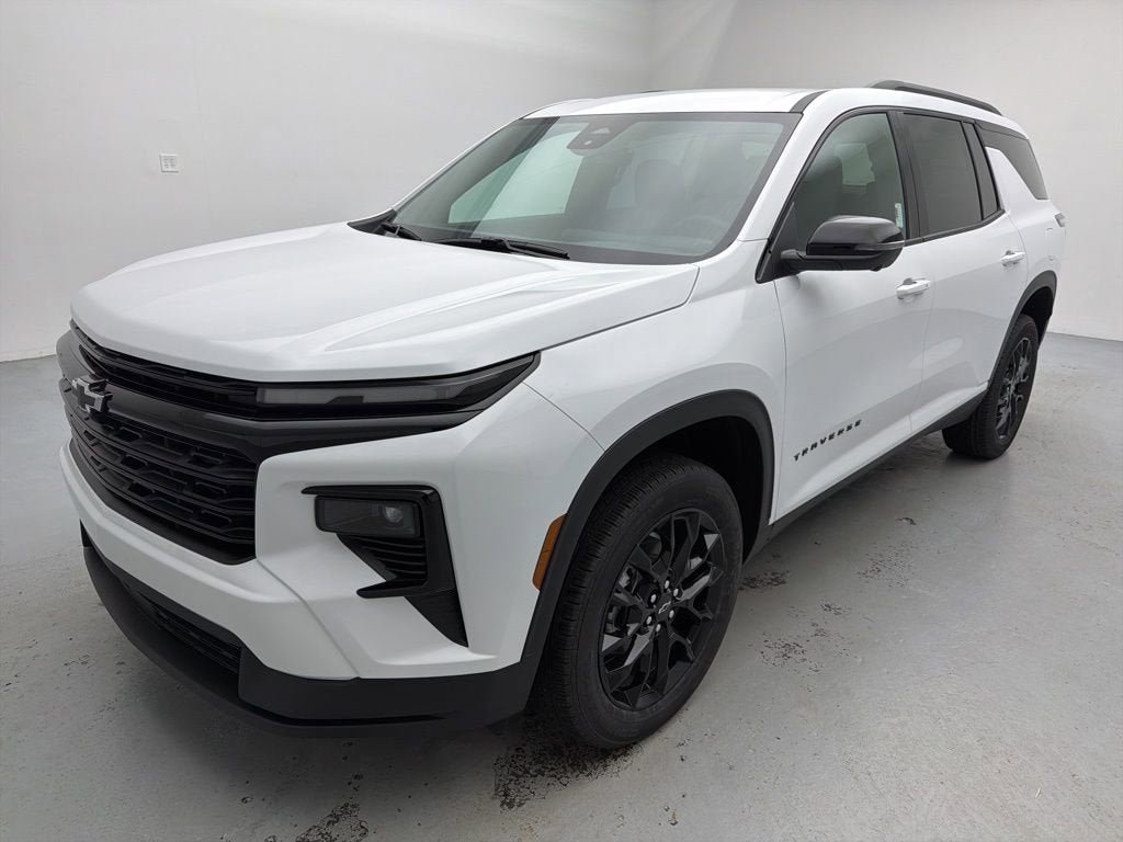 New 2026 Chevrolet Traverse LT w/ Midnight/Sport Edition AWD/4WD image 5