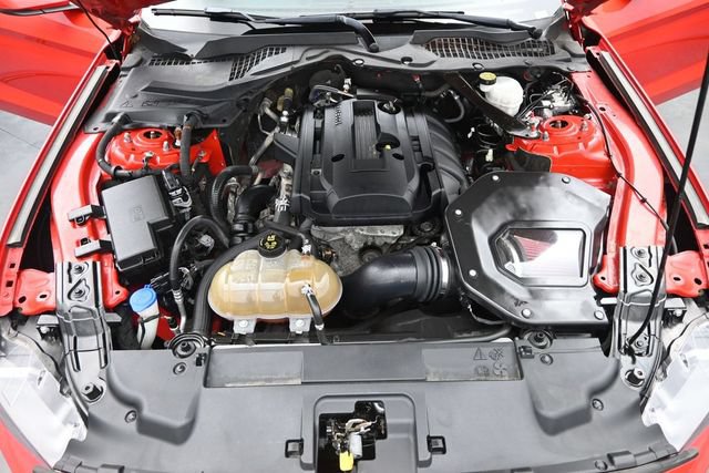 Used 2020 Ford Mustang Premium RWD image 30
