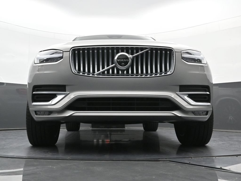 Used 2024 Volvo XC90 B6 Plus AWD/4WD image 23