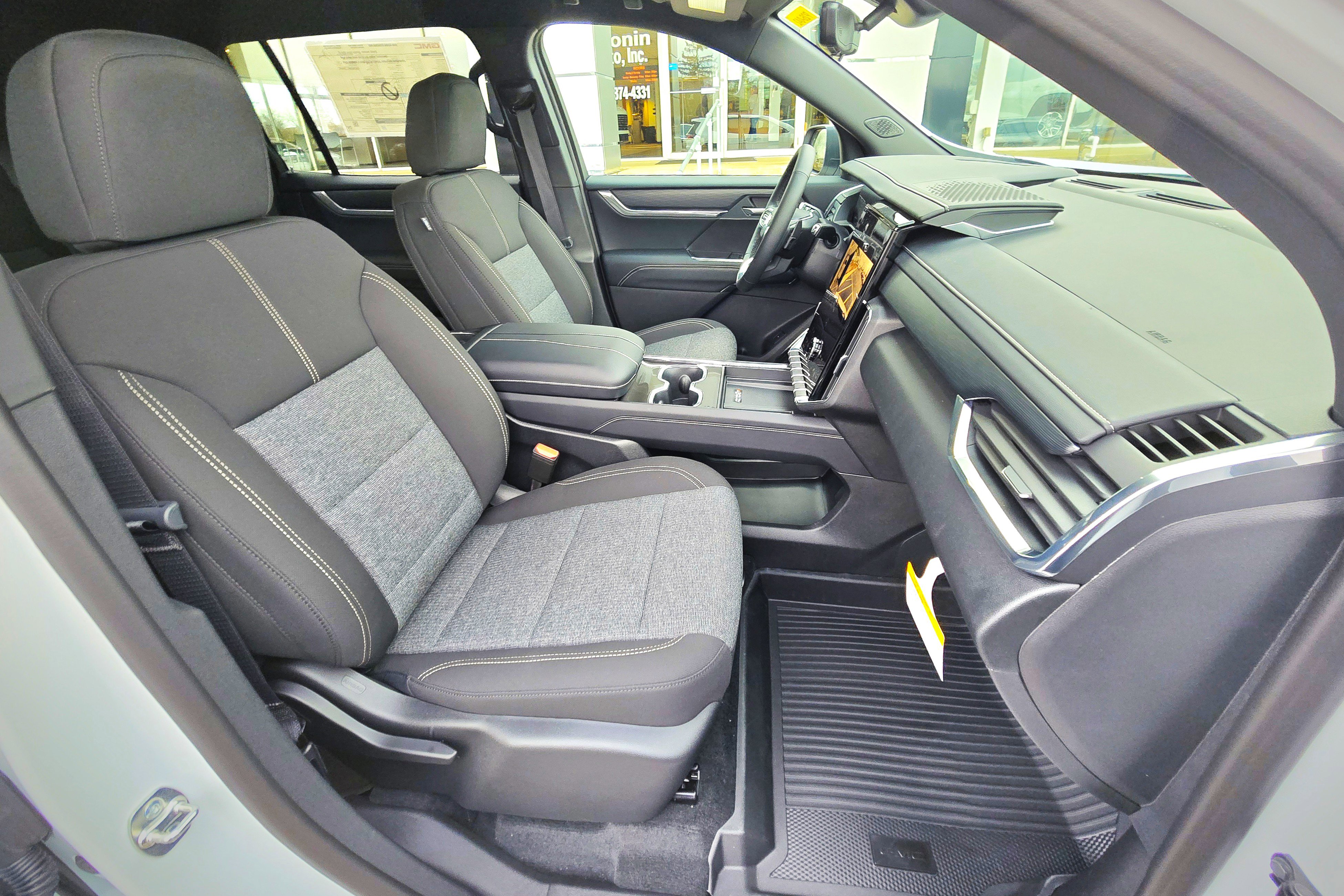 New 2026 GMC Acadia Elevation w/ LPO, Floor Liner Package image 19