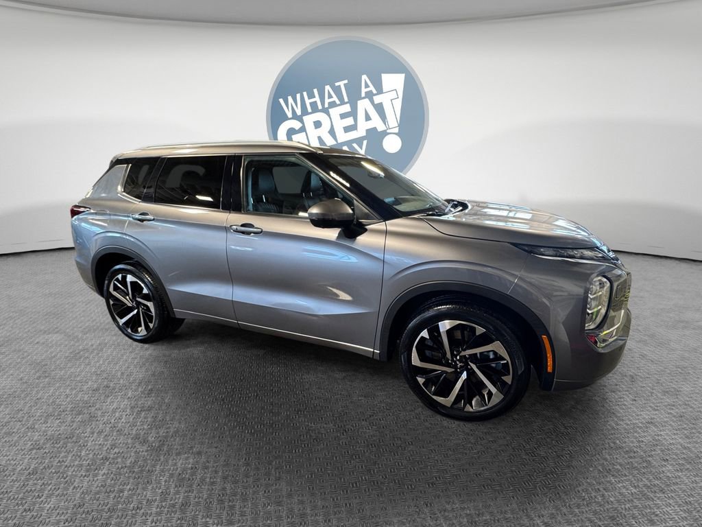 Used 2022 Mitsubishi Outlander SEL