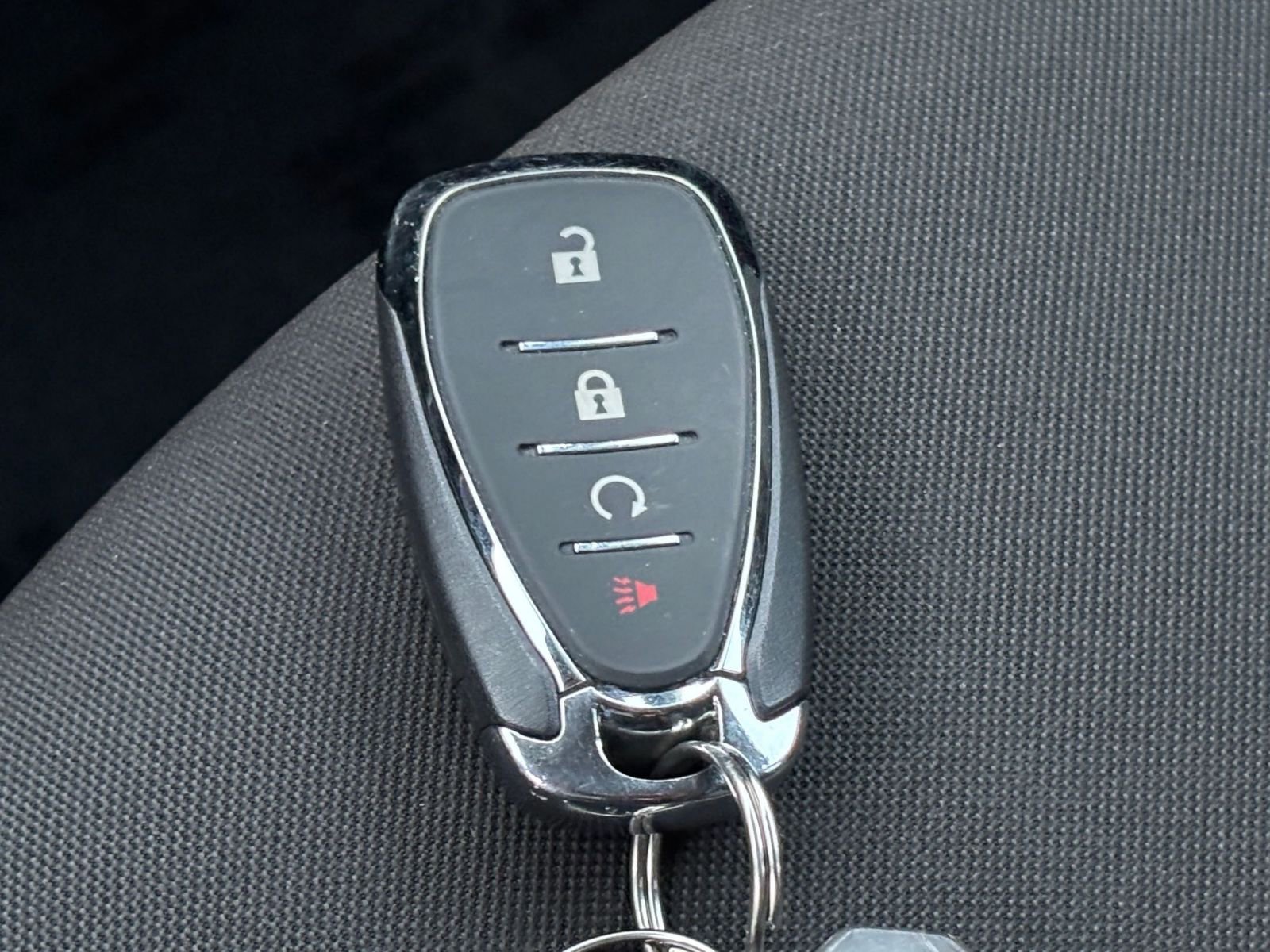 Used 2025 Chevrolet TrailBlazer LT FWD image 23